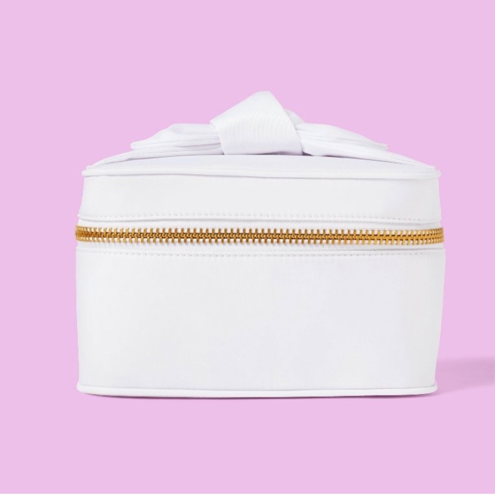 Stoney Clover x Target White knotted open top pouch!